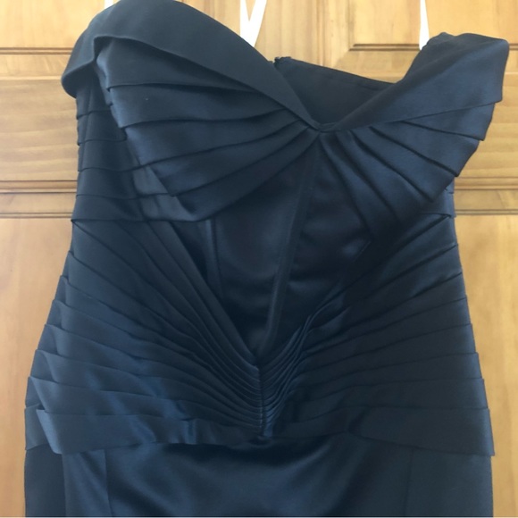 Zac Posen strapless fitted satin floor length with train. - Picture 1 of 5